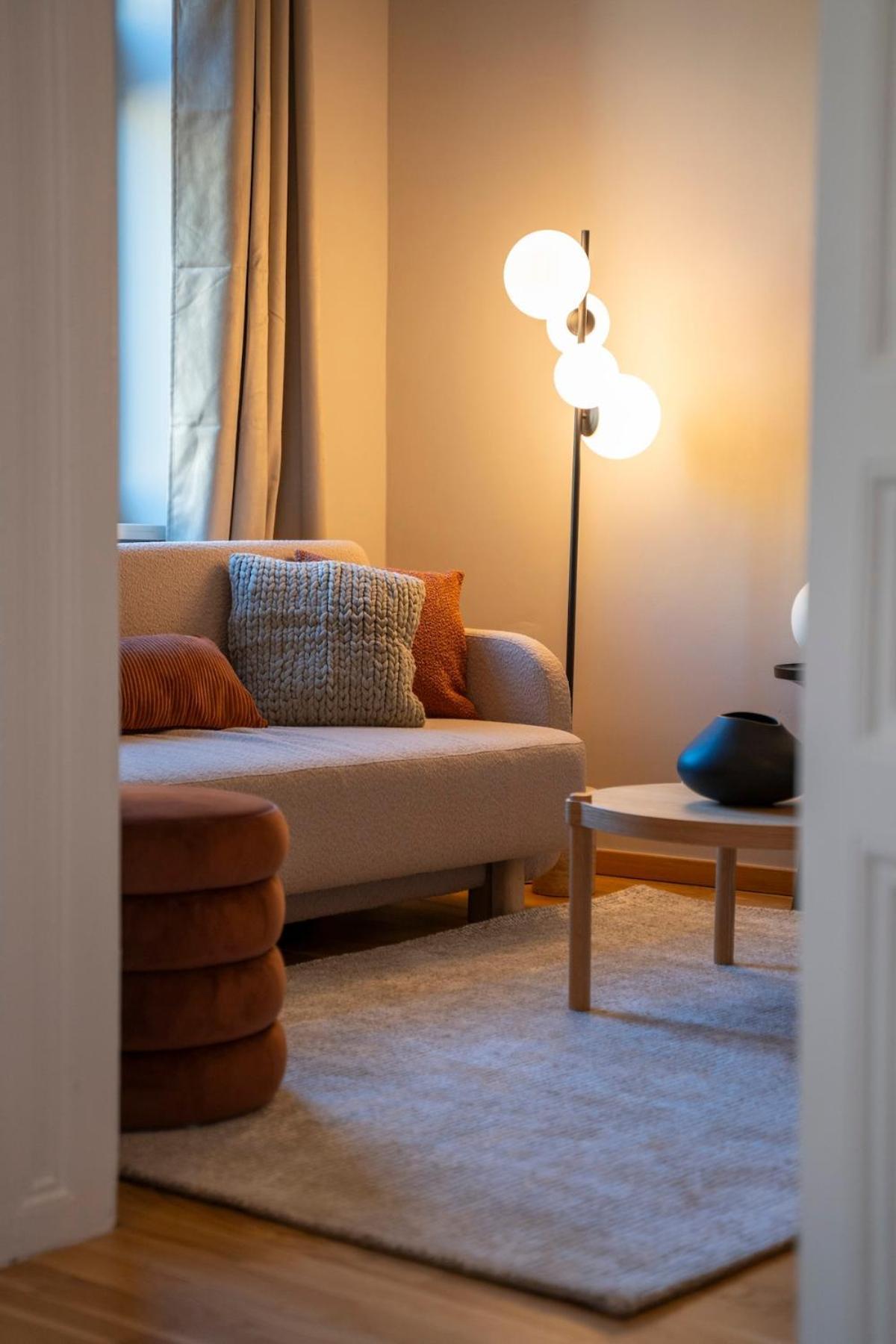 Josef's I Urban Living I Premium 04 *